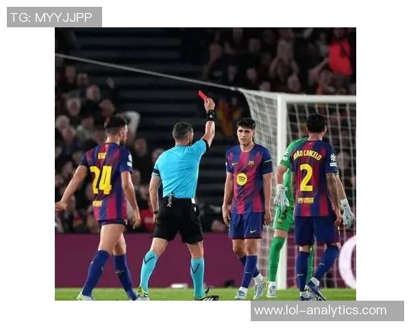 巴黎圣日耳曼与巴萨友谊赛红牌争议引发全场热议精彩集锦回顾